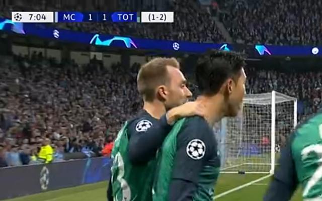  国际米兰客场奏凯，劳塔罗梅开二度助球队登顶榜首  