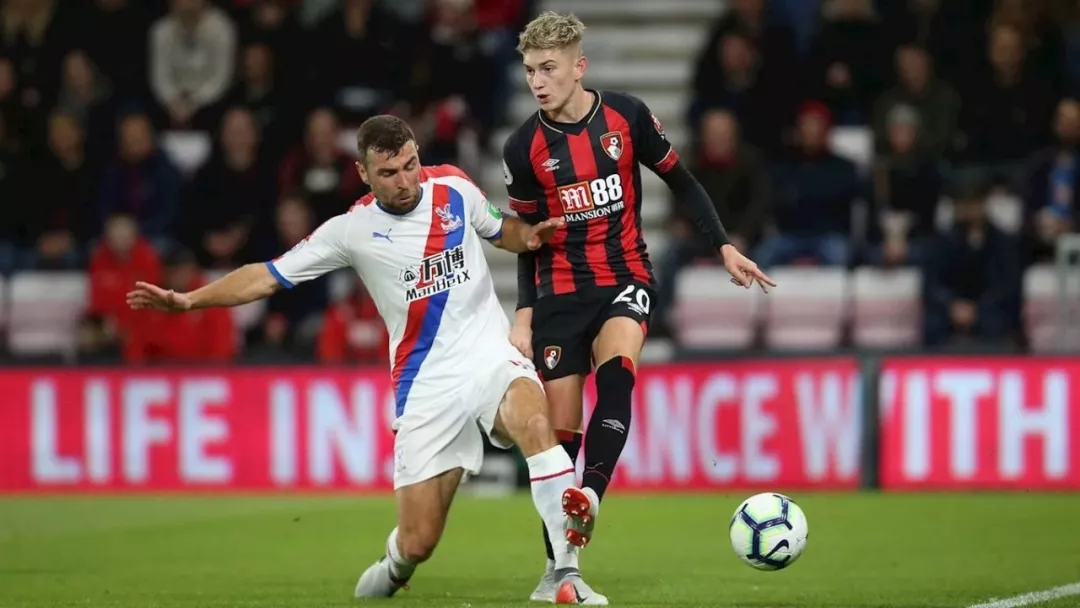  水晶宫锋霸戴帽率队横扫伯恩茅斯豪取三分